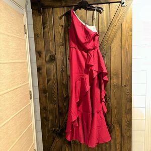 NWT Ieena for Mac Duggal One Shoulder Ruffle Gown